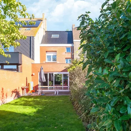 With Garden Dom wakacyjny